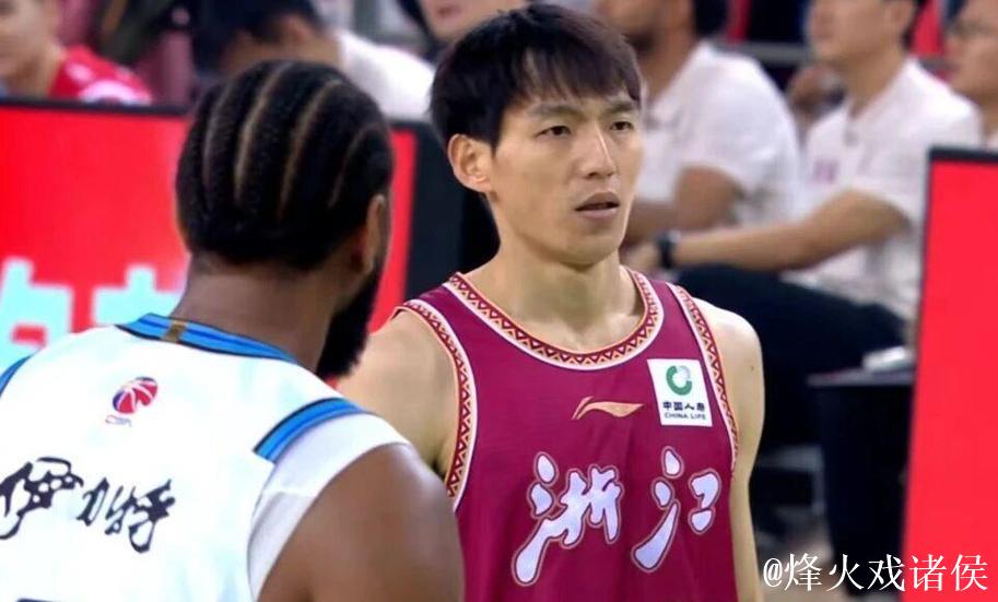 CBA俱乐部杯:约克30分 浙江94-85力克新疆 CBA俱乐部杯:约克30分 浙江94-85力克新疆